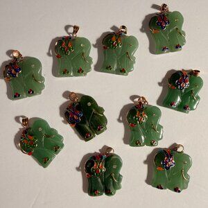 Vintage Carved Green Jade Elephant Pendant – Gold Plated